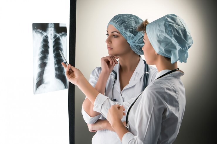 lungs specialist hospital in delhi